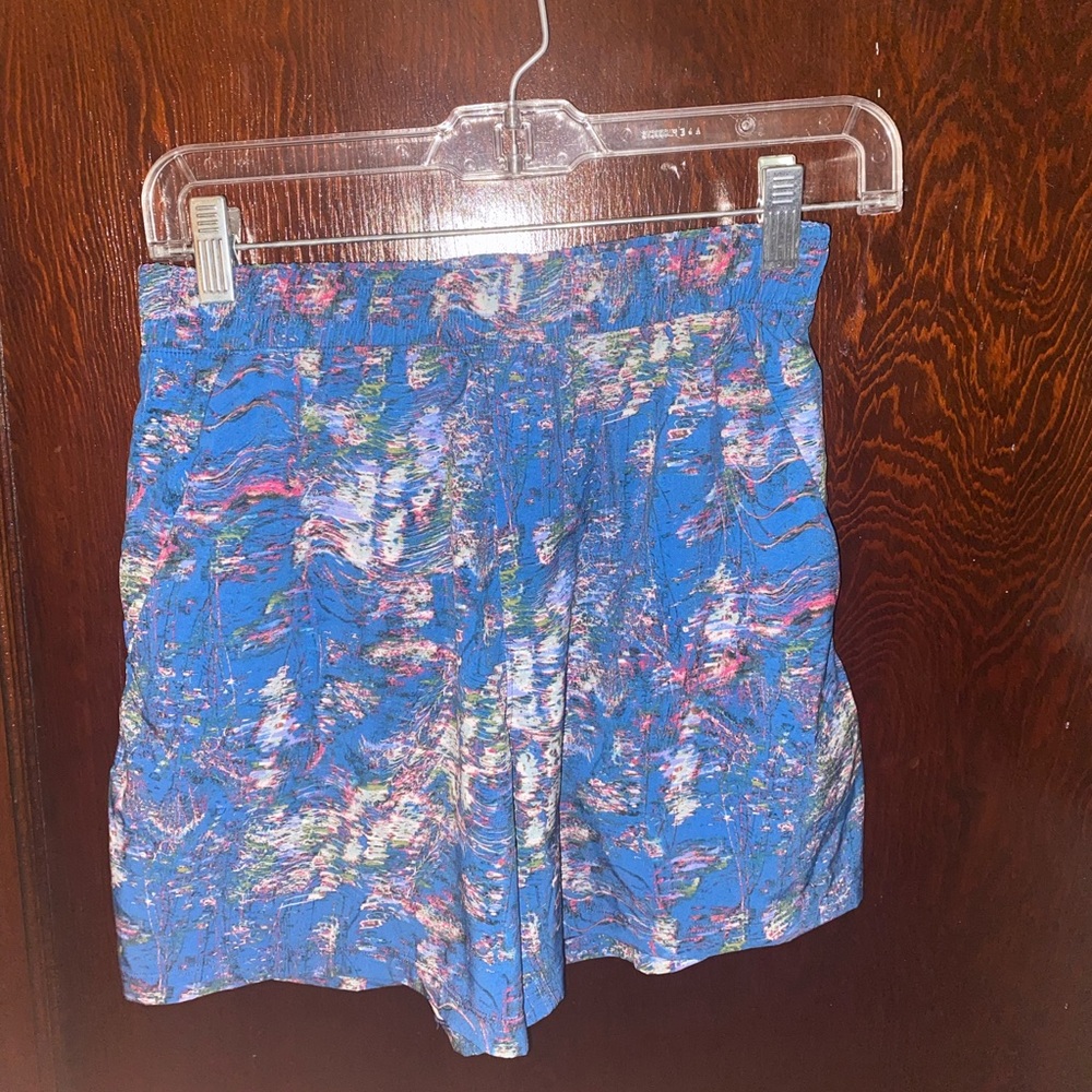 Men’s Lululemon Shorts 5”inseam Size Small.